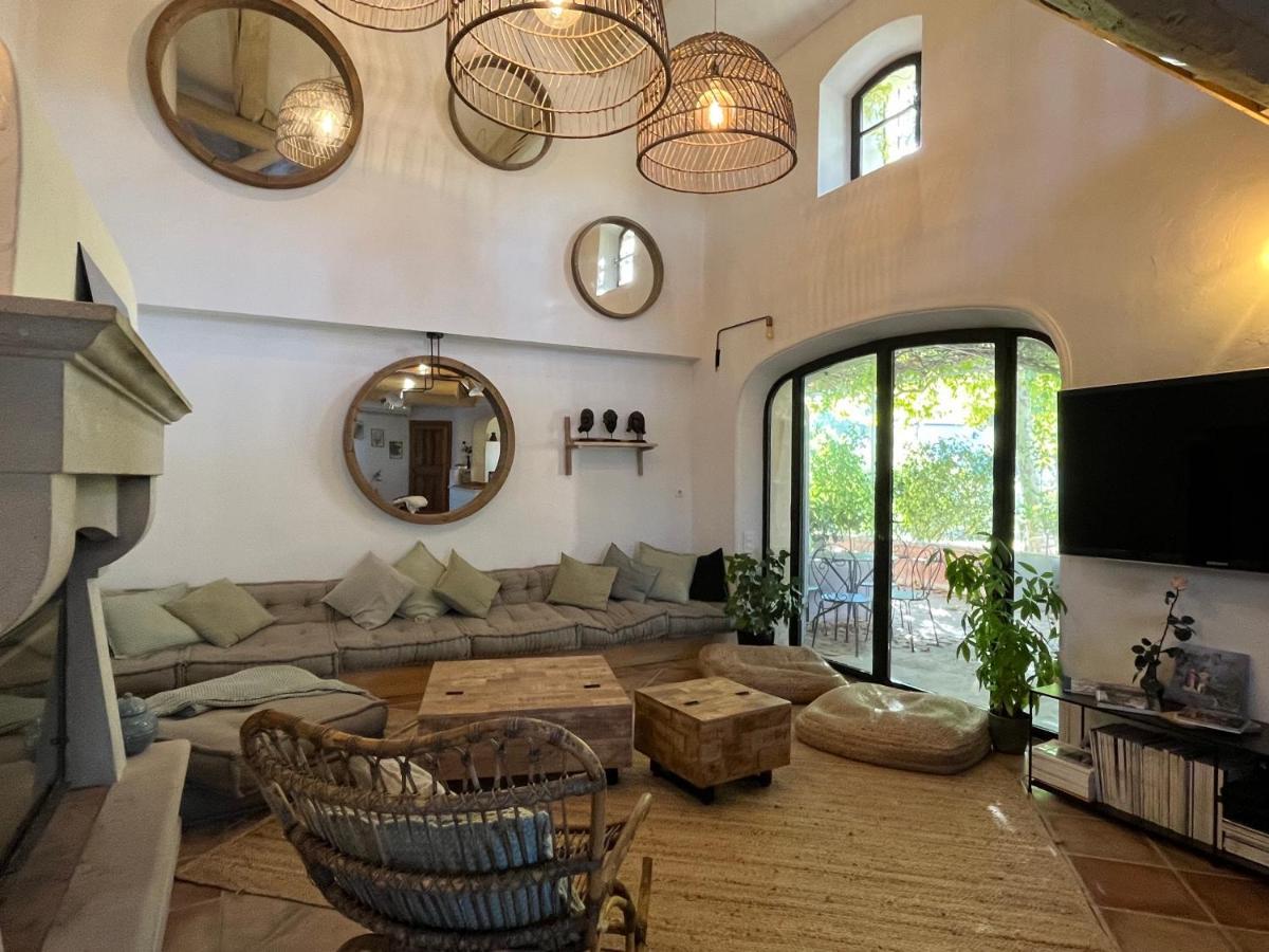 Bed and Breakfast Hestia Robion en Luberon Екстер'єр фото