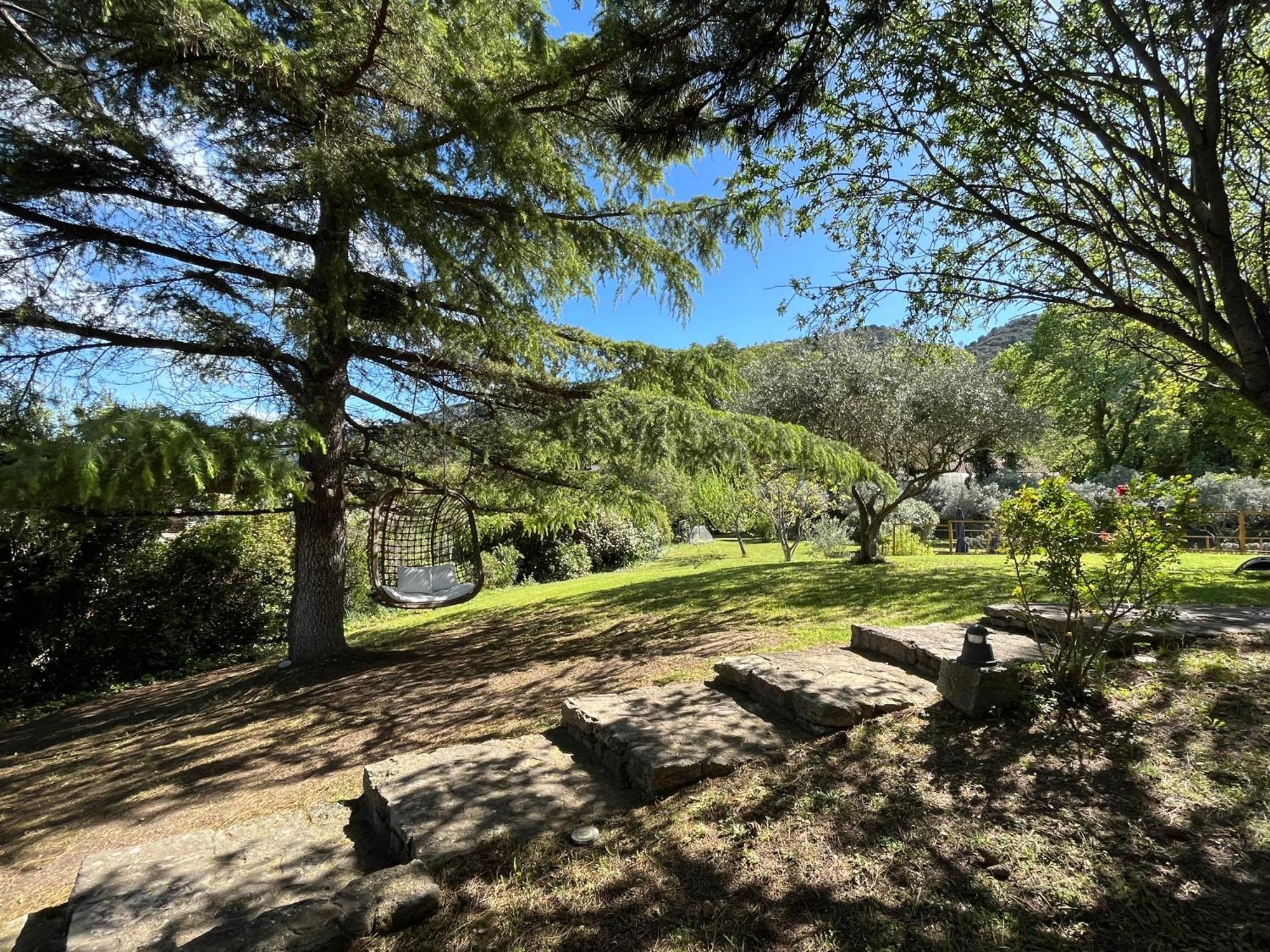 Bed and Breakfast Hestia Robion en Luberon Екстер'єр фото