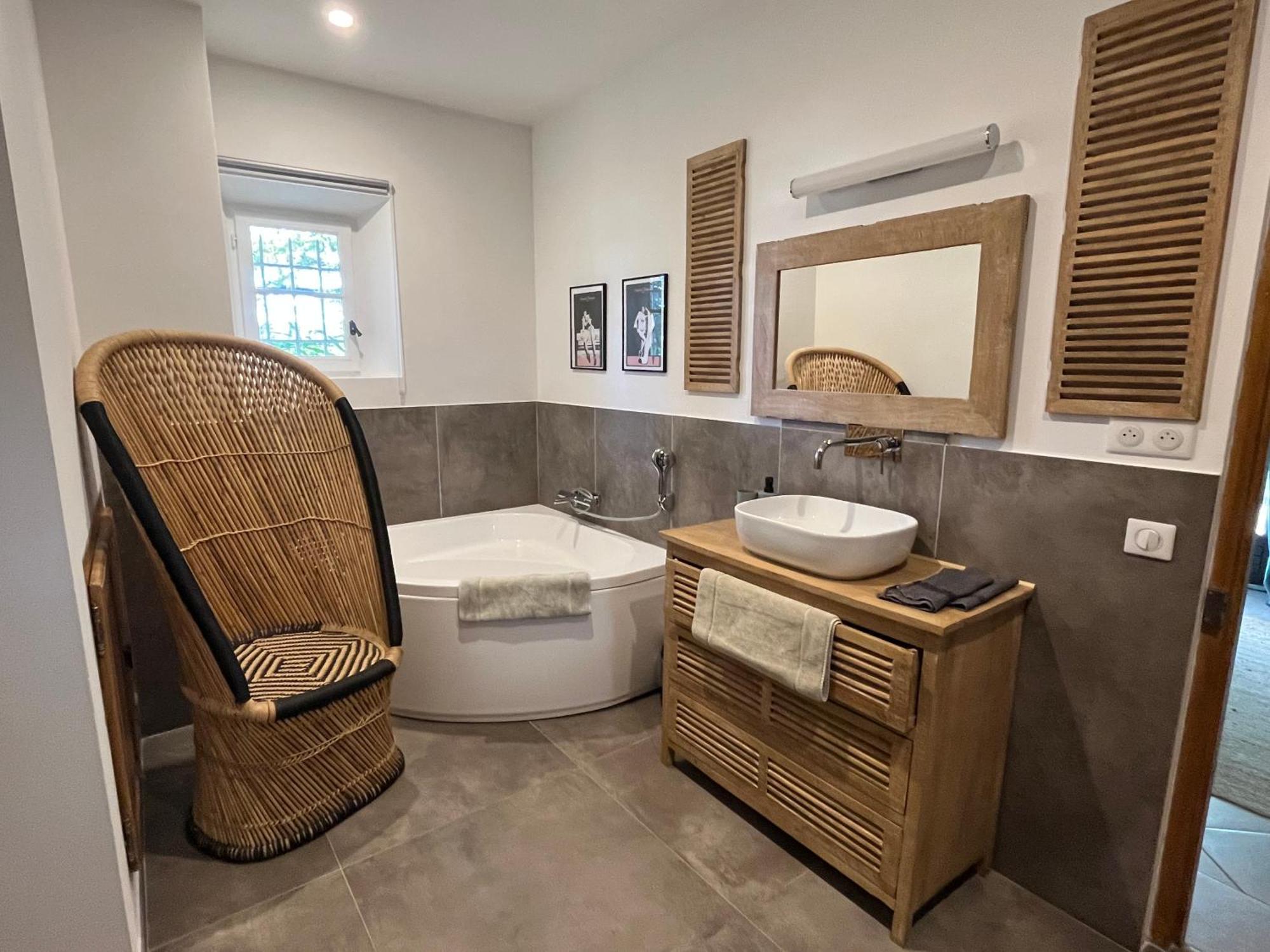 Bed and Breakfast Hestia Robion en Luberon Екстер'єр фото